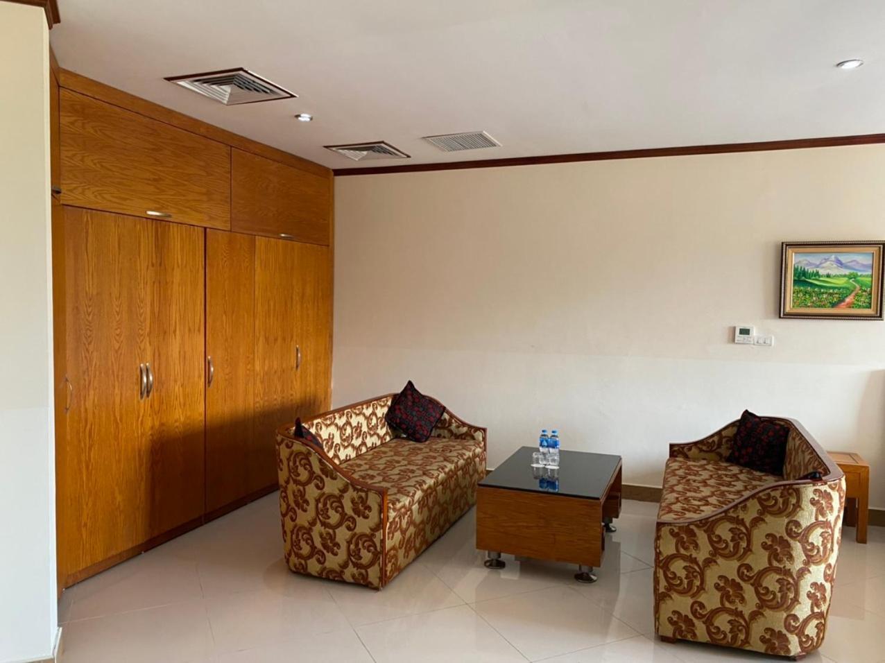 Khach San Ha Anh Hotel Dong Anh Kültér fotó