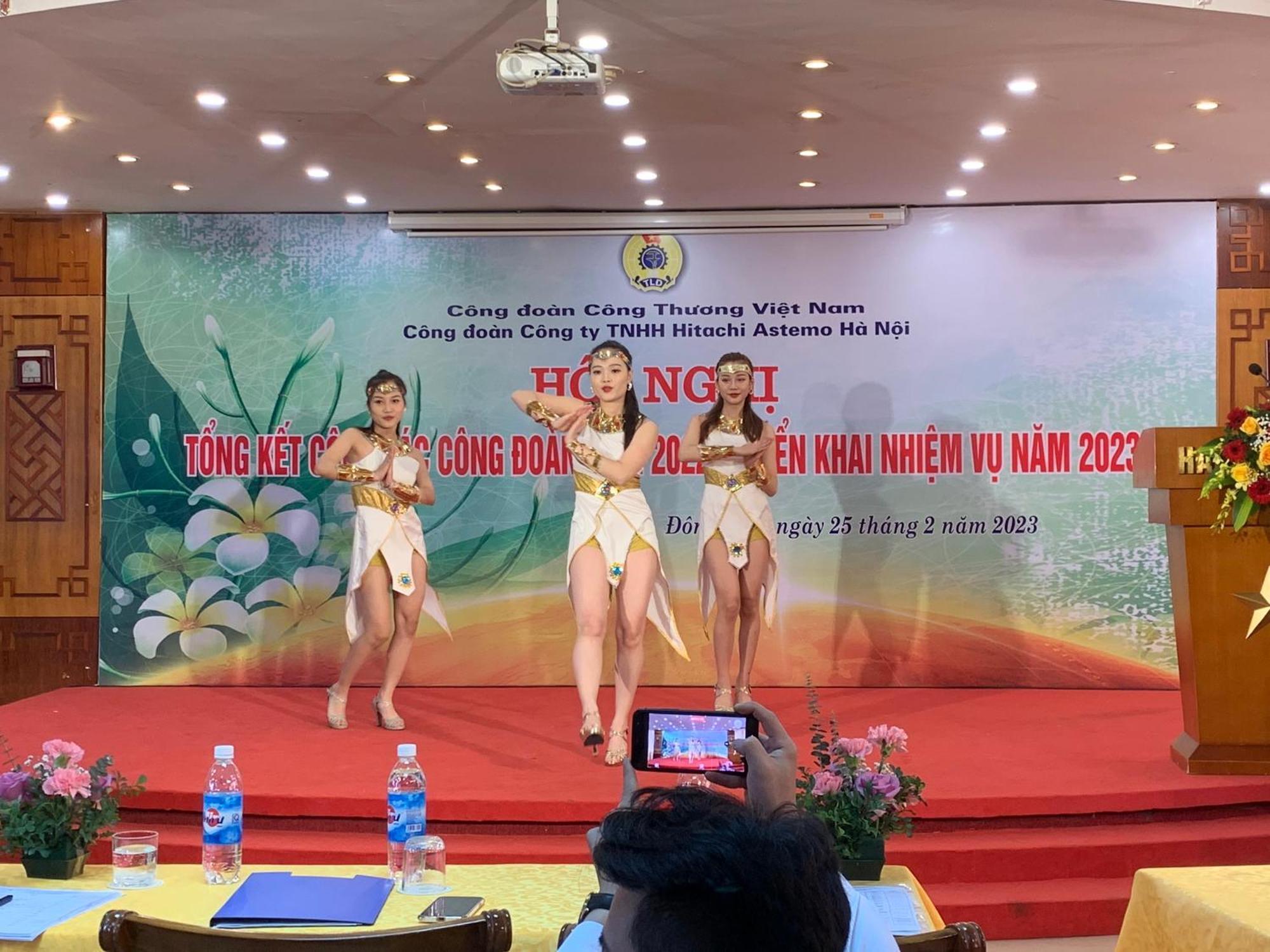 Khach San Ha Anh Hotel Dong Anh Kültér fotó