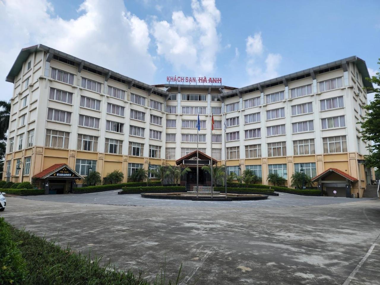 Khach San Ha Anh Hotel Dong Anh Kültér fotó